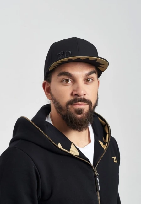 CZAPKA Z DASZKIEM HUNGRY CAP GOLDEN SNAPBACK (UNISEX)