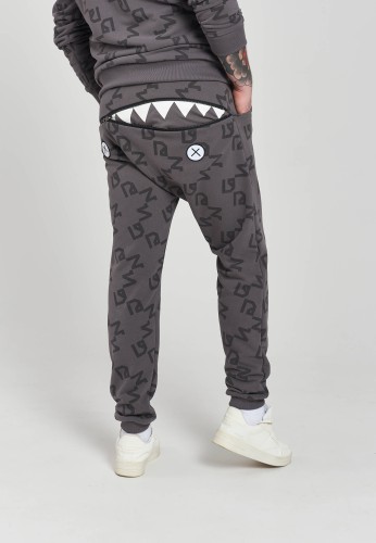 Przejdź do produktu SPODNIE DRESOWE MĘSKIE HUNGRY ONE ALLOVER GREY